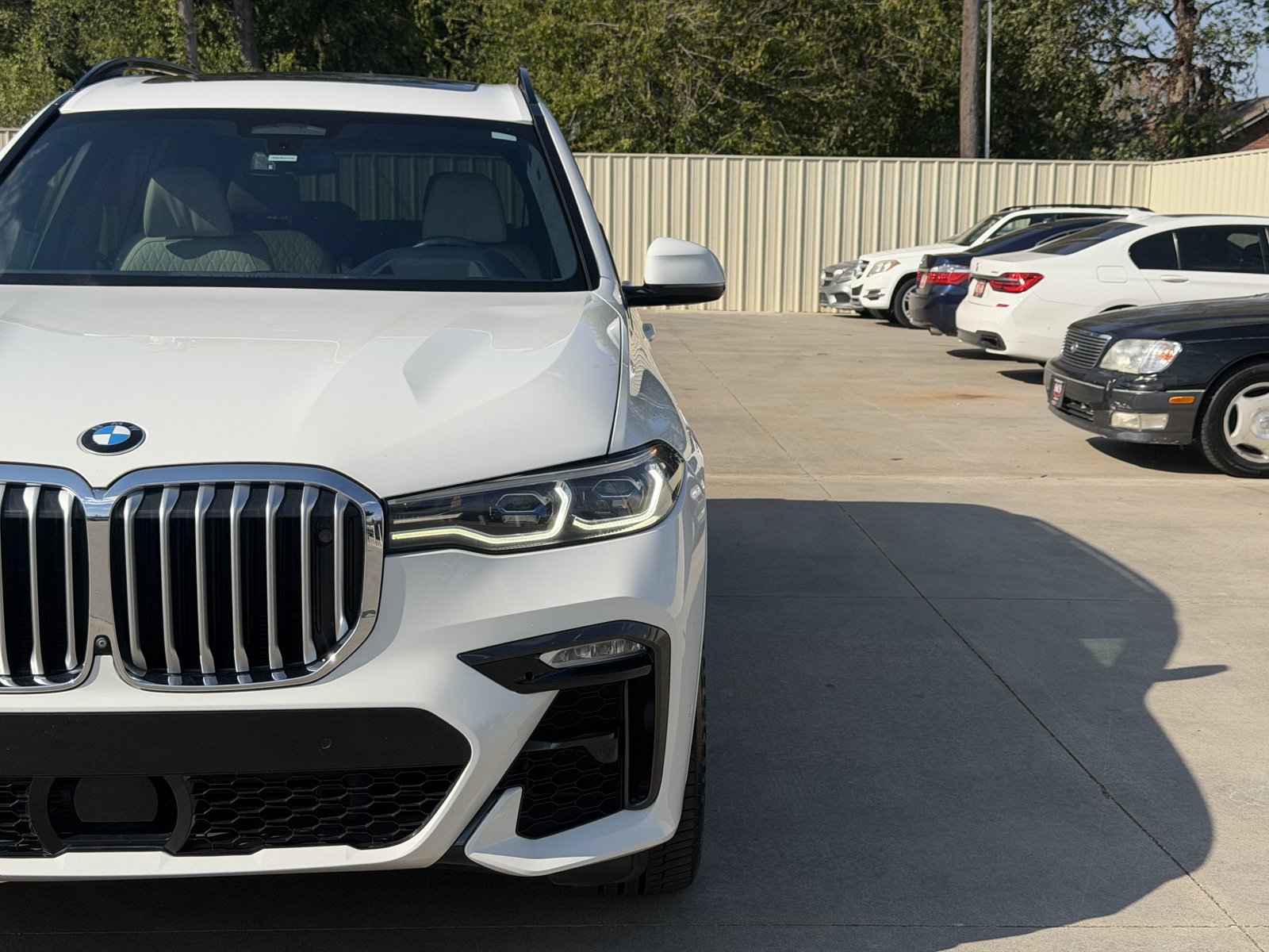 Used 2019 BMW X7 xDrive50i w/ Dynamic Handling Package AWD/4WD image 10