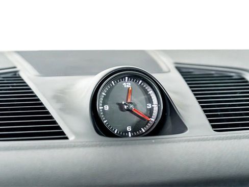 Used 2022 Porsche Cayenne S image 29