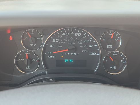 New 2025 Chevrolet Express 3500 w/ Power Convenience Package image 7