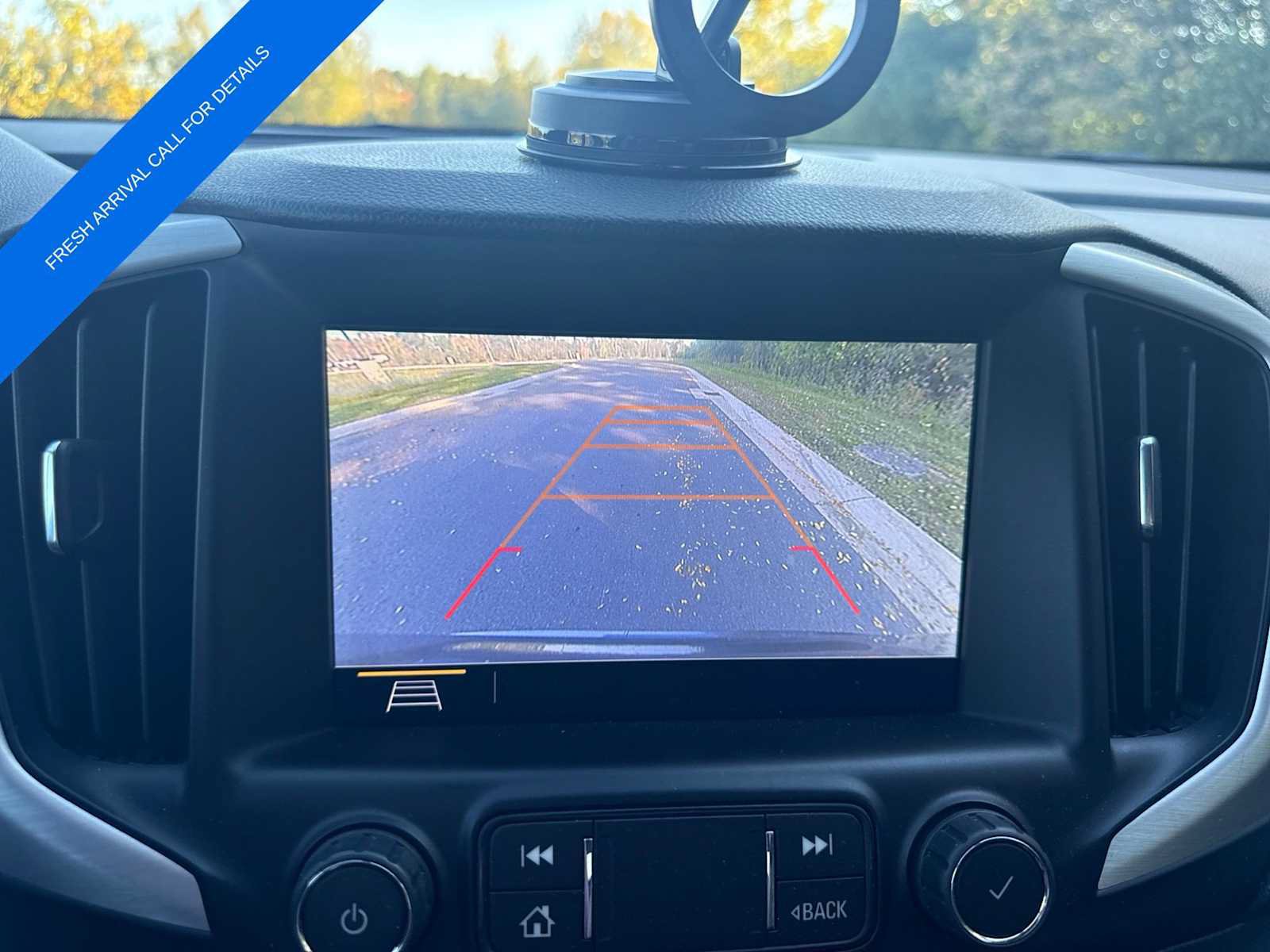 Used 2019 GMC Terrain SLT w/ Preferred Package AWD/4WD image 25