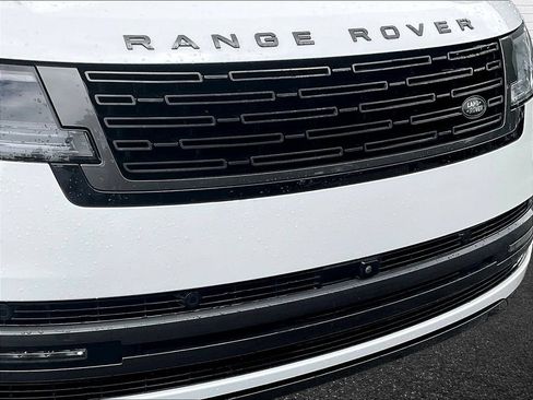 Used 2022 Land Rover Range Rover SE AWD/4WD image 25