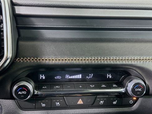 Used 2025 MAZDA CX-50 AWD 2.5 S w/ Premium Plus Pkg image 23