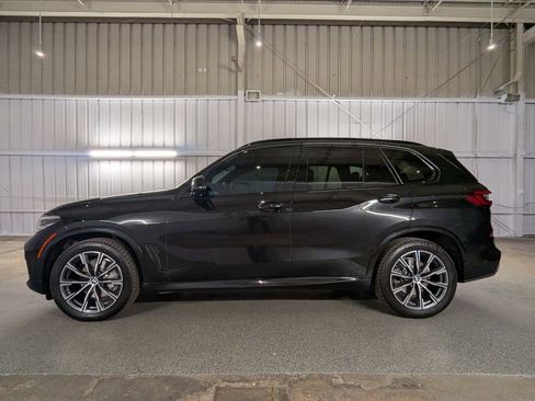 Used 2021 BMW X5 xDrive40i w/ M Sport Package image 15
