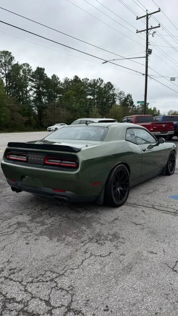 Used 2019 Dodge Challenger R/T w/ Plus Package RWD image 4