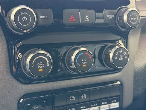New 2026 RAM 3500 Tradesman w/ Chrome Appearance Group A AWD/4WD image 14