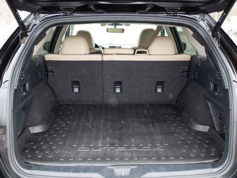 Used 2020 Subaru Outback Limited image 25