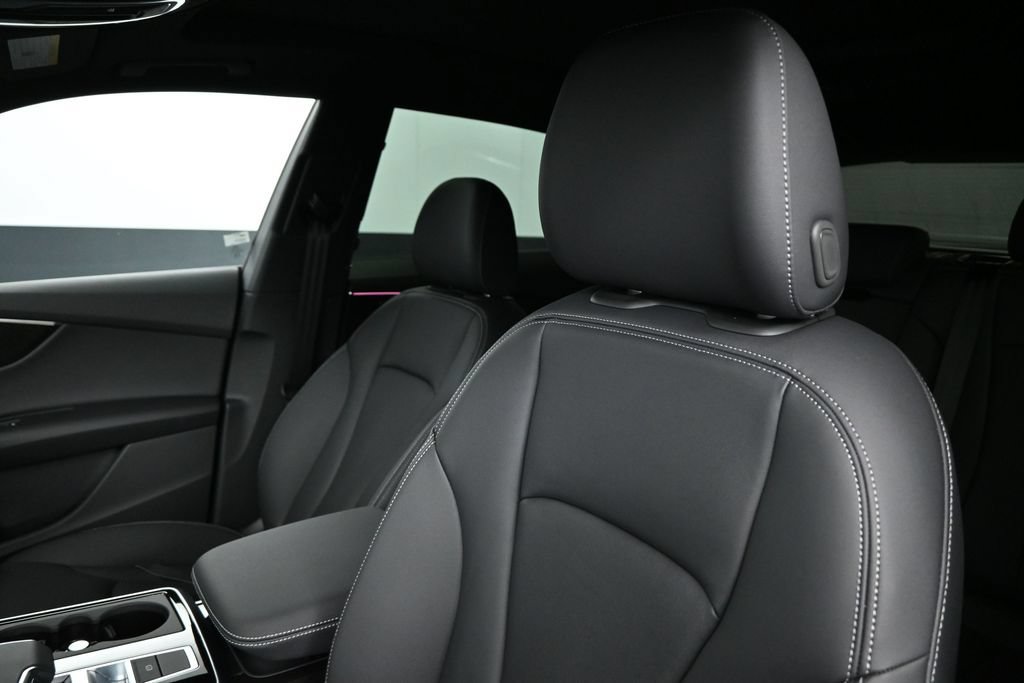 New 2026 Audi Q8 Premium AWD/4WD image 9