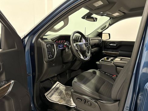 Used 2019 Chevrolet Silverado 1500 RST image 15