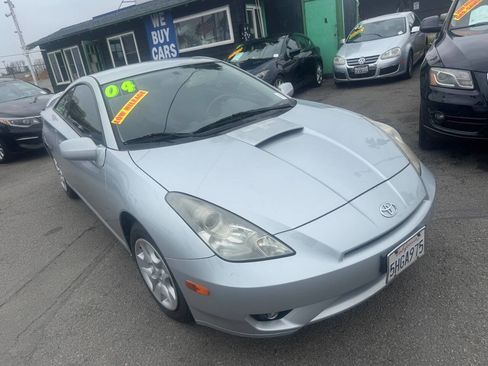 Used 2004 Toyota Celica GT image 1