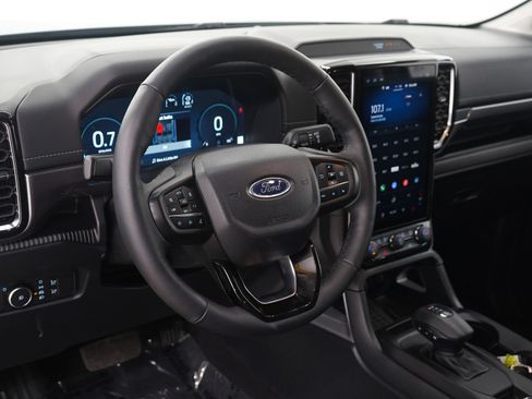 Used 2024 Ford Ranger Lariat w/ FX4 Off-Road Package image 24