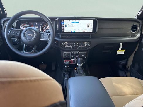 New 2026 Jeep Gladiator Willys AWD/4WD image 20