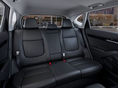 New 2025 Kia Seltos SX w/ SX Sunroof Package image 16