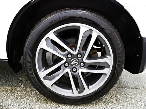 Used 2018 Acura MDX w/ Advance Package AWD/4WD image 22