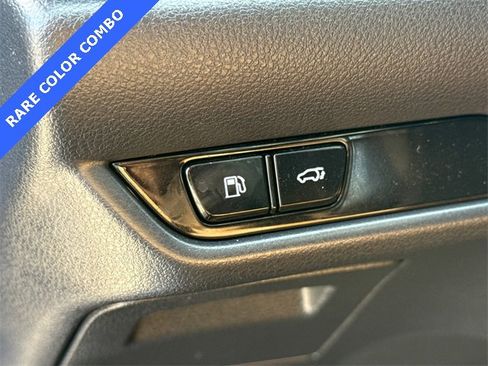 Used 2025 Lexus NX 250 FWD w/ Premium Package image 23