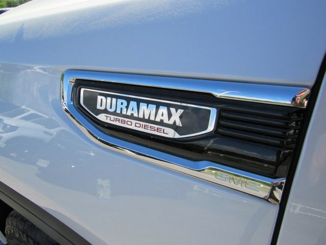 Certified 2023 GMC Sierra 1500 Denali w/ Technology Package AWD/4WD image 10