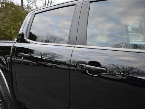 Used 2021 Ford Ranger Lariat w/ Tremor Off-Road Package image 35