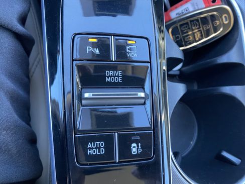 Used 2023 Hyundai Sonata Limited FWD image 36