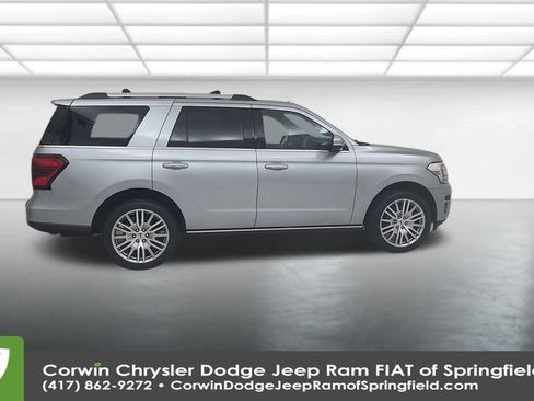 Used 2024 Ford Expedition Limited image 16