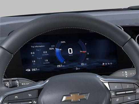 New 2026 Chevrolet Equinox EV LT image 18