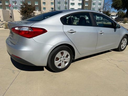 Used 2016 Kia Forte LX image 20