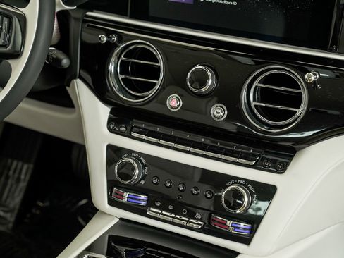 Certified 2024 Rolls-Royce Spectre w/ Spectre Launch Package image 86