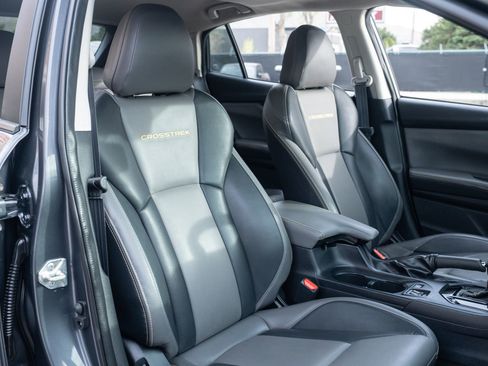 Used 2022 Subaru Crosstrek 2.5i Sport w/ Moonroof Package image 23