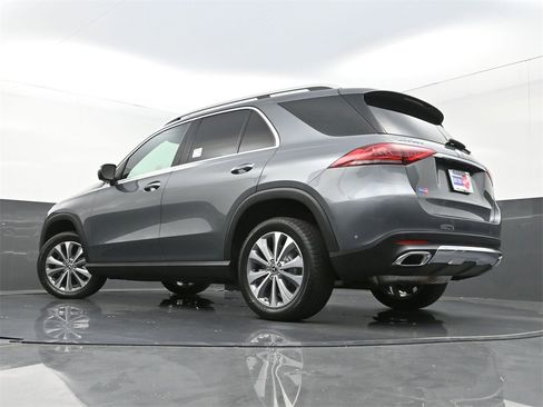 Used 2022 Mercedes-Benz GLE 350 4MATIC w/ Premium Package image 32