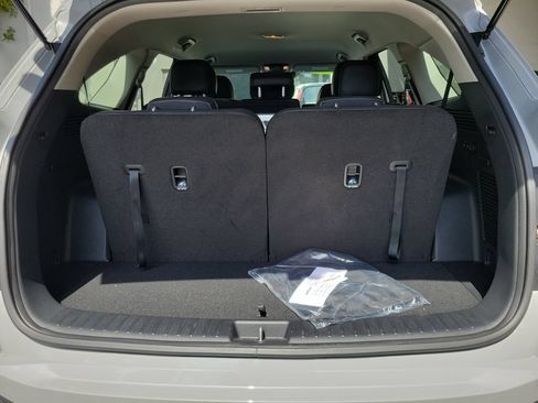 Certified 2026 Kia Sorento S FWD image 9