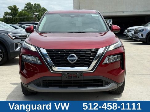Used 2023 Nissan Rogue SV FWD image 7