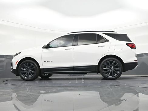 Used 2024 Chevrolet Equinox RS FWD image 24