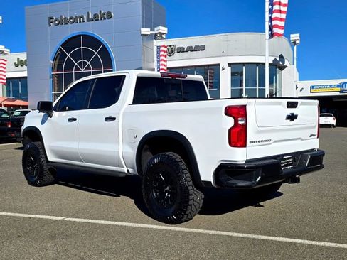 Used 2026 Chevrolet Silverado 1500 ZR2 AWD/4WD image 7