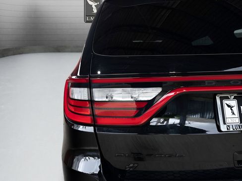 Used 2022 Dodge Durango R/T w/ Blacktop Package AWD/4WD image 17