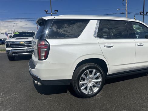 Used 2021 Chevrolet Tahoe High Country AWD/4WD image 9