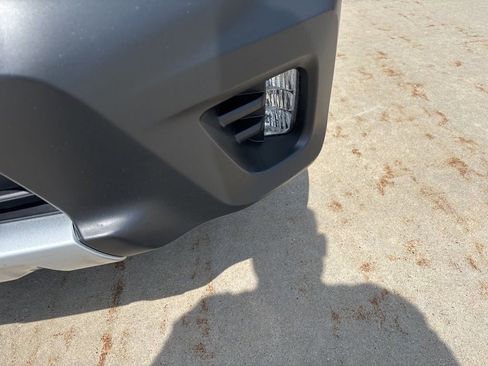 Used 2022 Subaru Outback Limited image 11