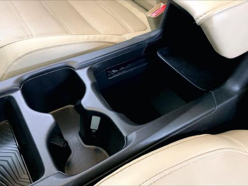 Used 2019 Honda CR-V EX-L image 34