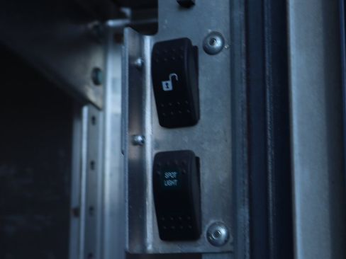 Used 2019 Ford E-450 and Econoline 450 Super Duty image 10