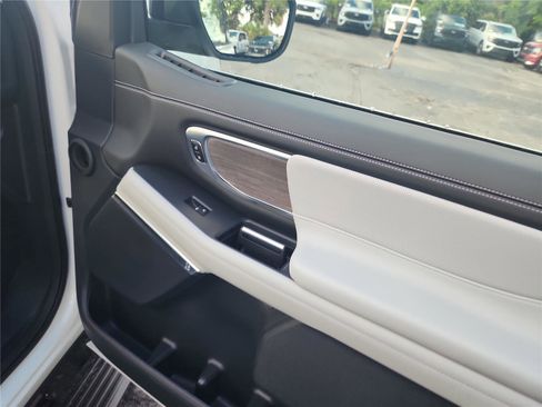 New 2026 Ford Expedition Platinum AWD/4WD image 26