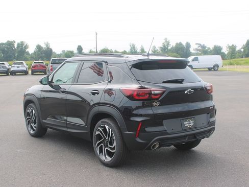 New 2026 Chevrolet TrailBlazer RS w/ Convenience Package FWD image 7