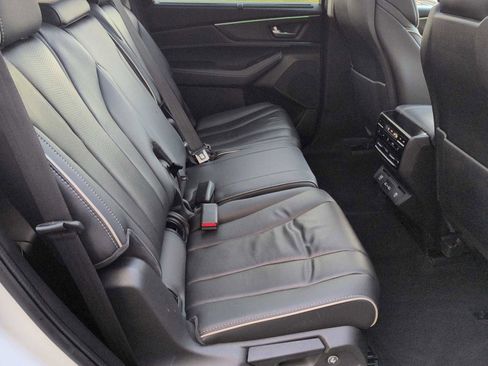 Used 2022 Acura MDX SH-AWD w/ Advance Package image 21