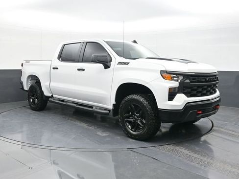 New 2026 Chevrolet Silverado 1500 Custom Trail Boss w/ LPO, Dark Essentials Package AWD/4WD image 20