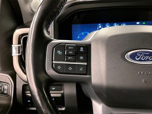 Used 2023 Ford F250 Lariat w/ Lariat Ultimate Package image 23