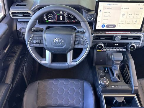 New 2026 Toyota 4Runner Platinum image 15