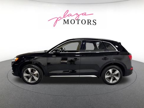 Certified 2023 Audi Q5 2.0T Premium w/ Convenience Package AWD/4WD image 6