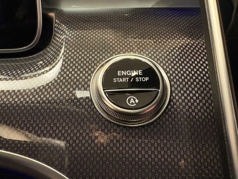 New 2026 Mercedes-Benz C 300 Sedan image 16