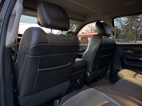 Used 2014 RAM 3500 Laramie image 37