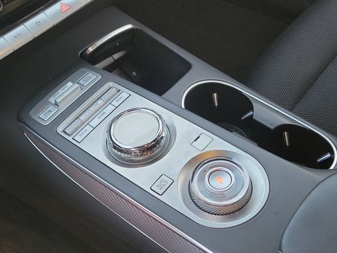 Certified 2023 Genesis GV70 2.5T w/ Sport Prestige Package image 14