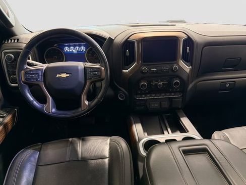 Used 2022 Chevrolet Silverado 3500 High Country image 22