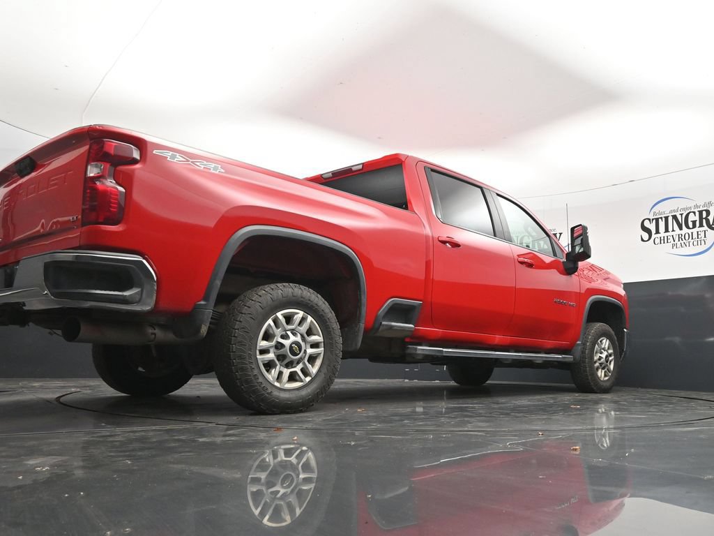 Used 2025 Chevrolet Silverado 2500 LT w/ Convenience Package AWD/4WD image 32