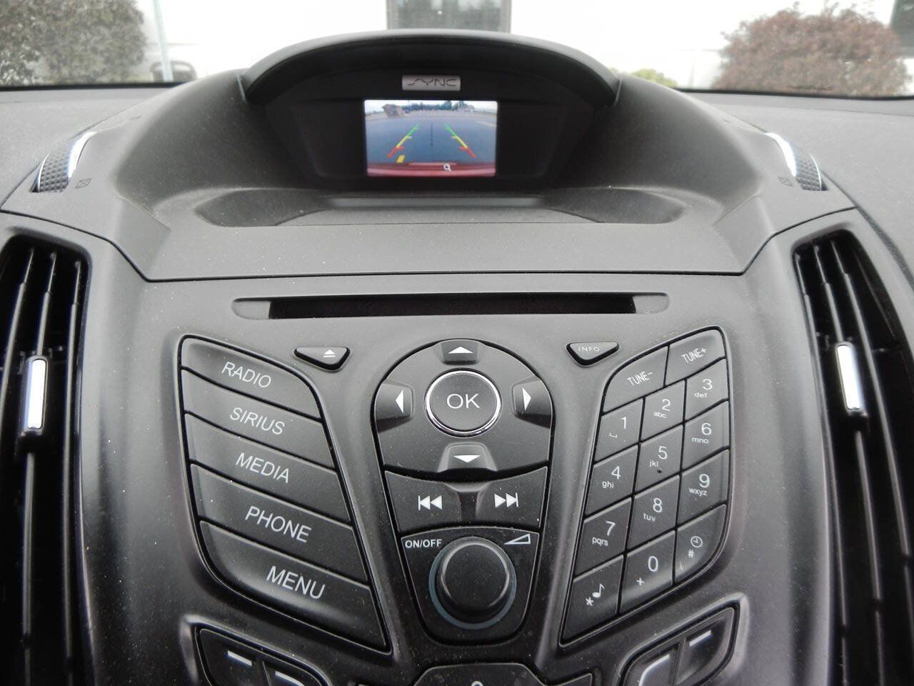 Used 2015 Ford Escape SE AWD/4WD image 4
