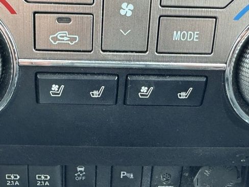 Used 2020 Toyota Tundra Platinum image 26